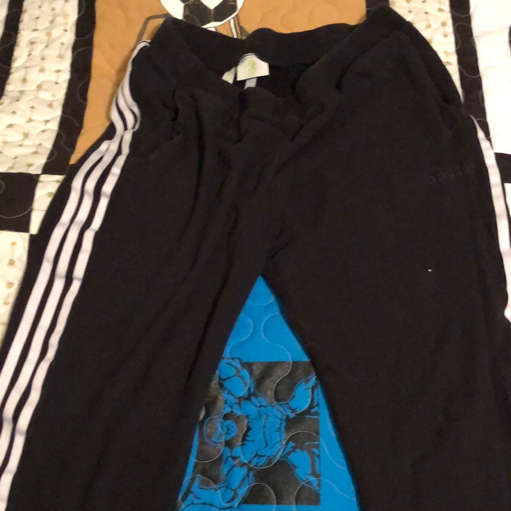 Adidas Neo Men’s Fleece Joggers (Black)